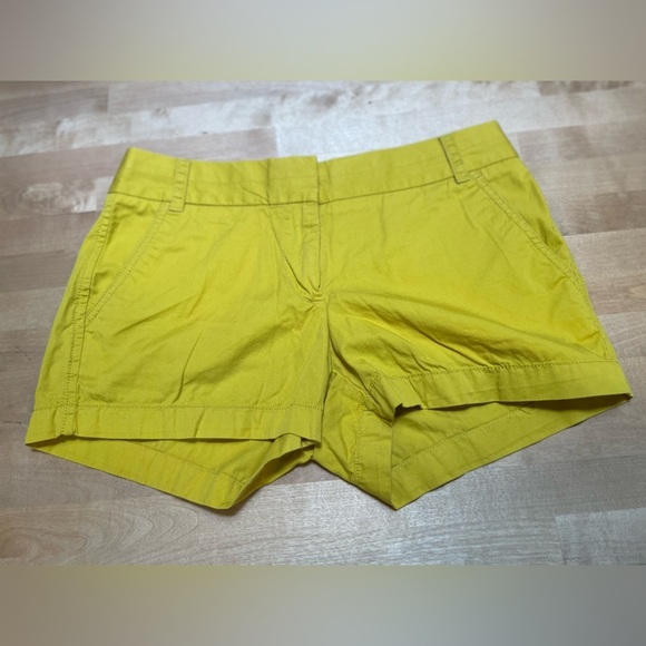 J. Crew Women’s Cotton Chino Broken-In Shorts 3” Inseam Mustard/Yellow Size 4 - Picture 1 of 9